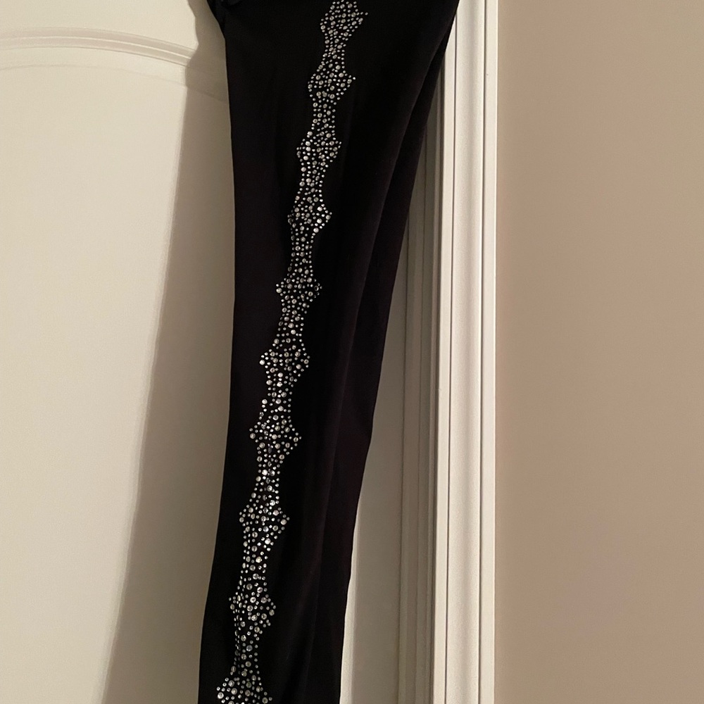 Hue Black leggings with rhinestones